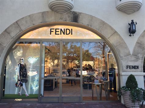 fendi negozzio